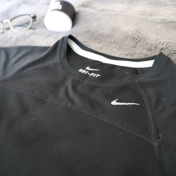 2/$30 Nike Dry Fit Work Out Tee - Picture 3 of 4